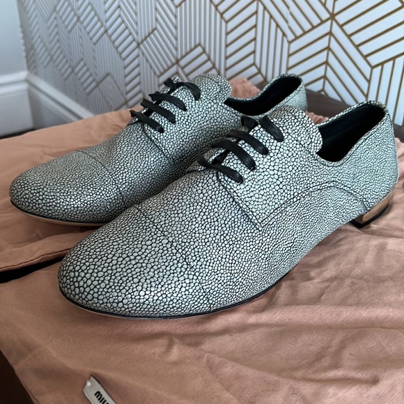 MiuMiu Lace-Up Oxford Shoes Size 37.5 - Picture 3 of 5